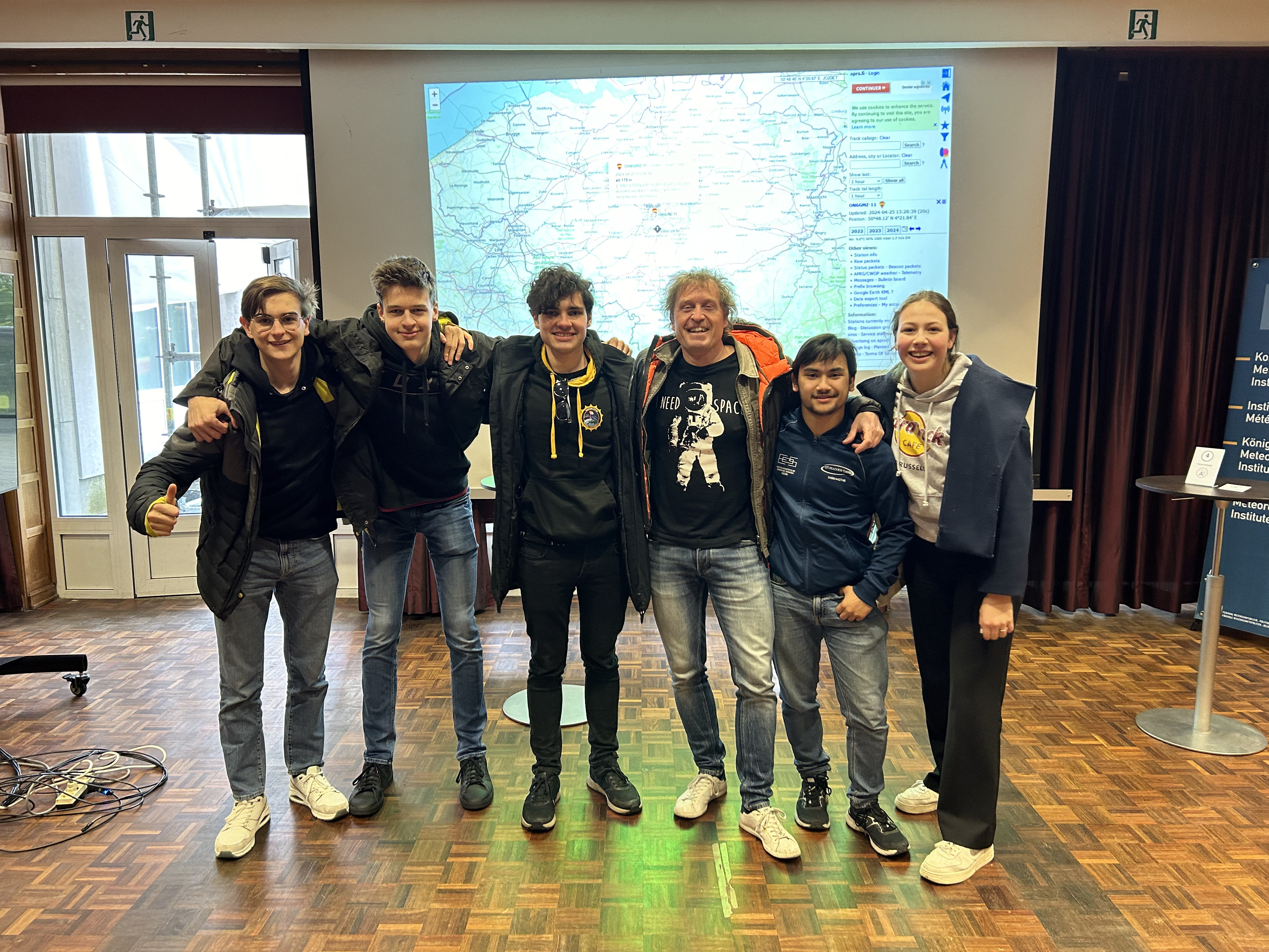 Picture of our team at the Royal Meteorological Institute in Brussels after the experiment presentation.
