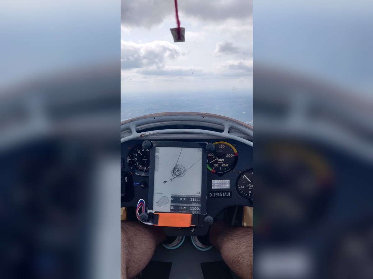Cockpit view of the Kobo flight computer during an in-air test.